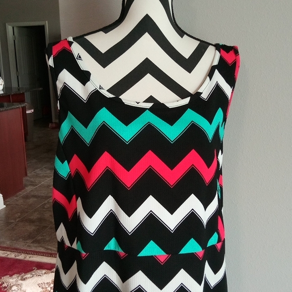 NEW Rouge Collection 4X 30/32 Dress - Picture 6 of 6